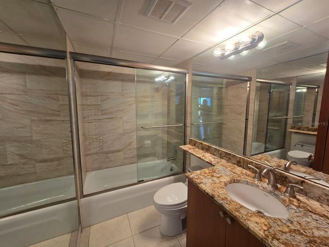 1714 69TH AVENUE W A204, Bradenton, FL 34207