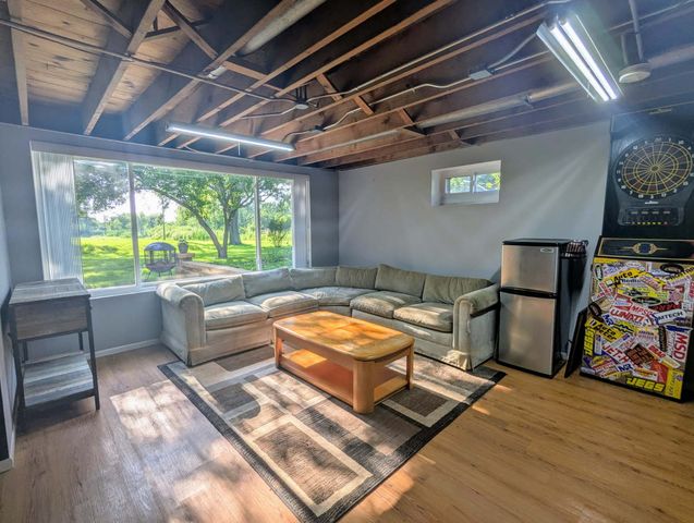 1906 Green Bay Road, Zion, IL 60099