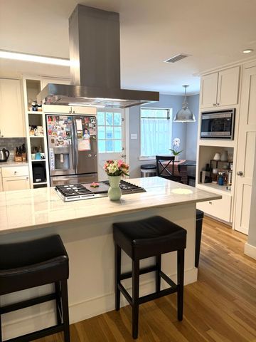 6423 Dunstan Lane, Dallas, TX 75214