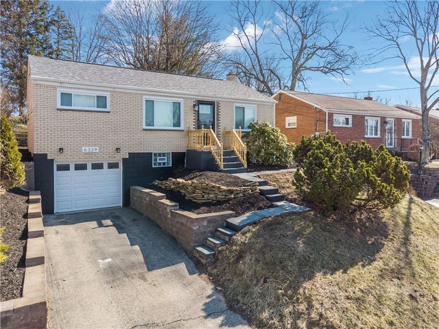 6329 Crestview Dr, South Park, PA 15129