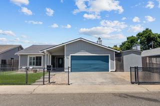 733 Dabney Ave, Rio Linda, CA 95673
