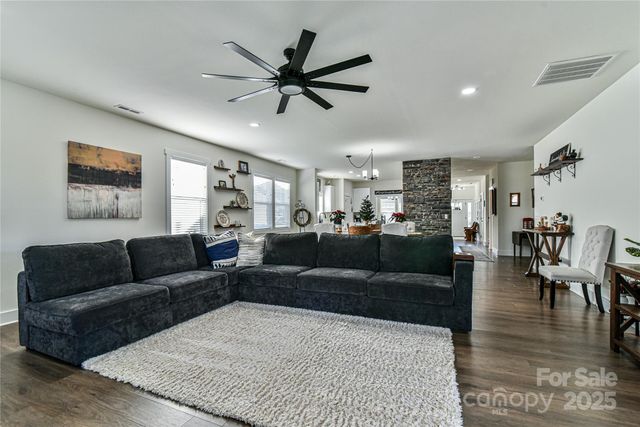 52 N Christie Court, Fletcher, NC 28732