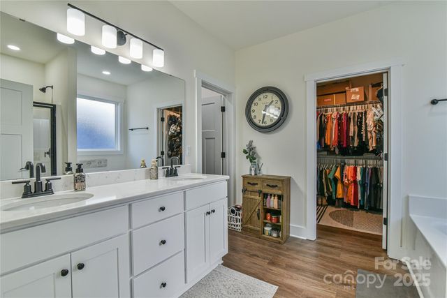 52 N Christie Court, Fletcher, NC 28732