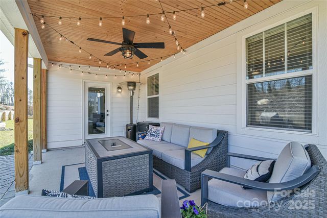 52 N Christie Court, Fletcher, NC 28732