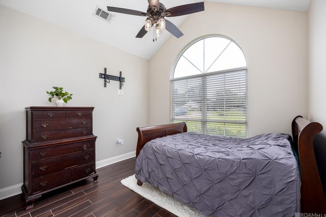 32468 Magnolia Ct, Denham Springs, LA 70706