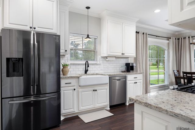 32468 Magnolia Ct, Denham Springs, LA 70706