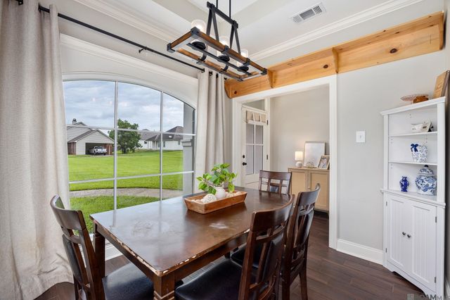 32468 Magnolia Ct, Denham Springs, LA 70706