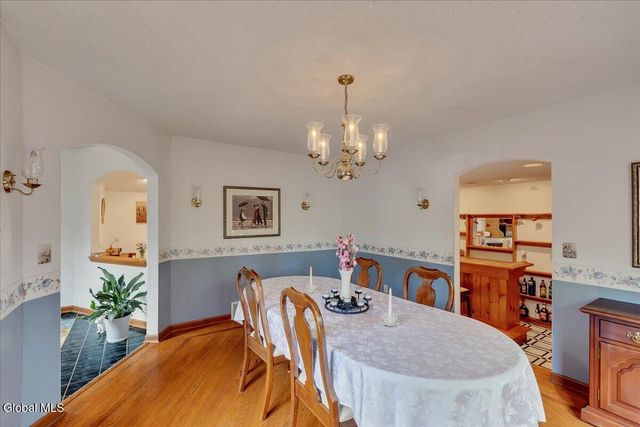 64 Ford Road, Troy, NY 12180