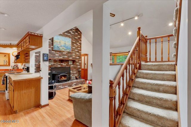 64 Ford Road, Troy, NY 12180