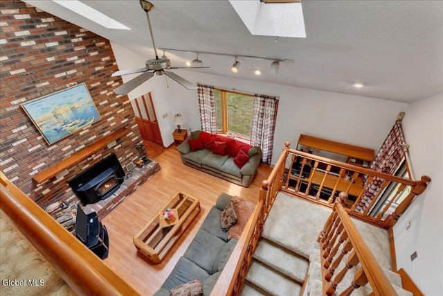 64 Ford Road, Troy, NY 12180