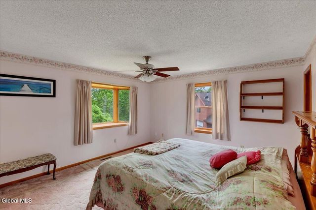 64 Ford Road, Troy, NY 12180