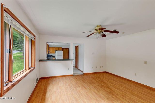 64 Ford Road, Troy, NY 12180