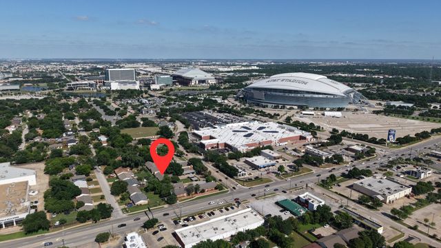 935 Cedarland Boulevard, Arlington, TX 76011