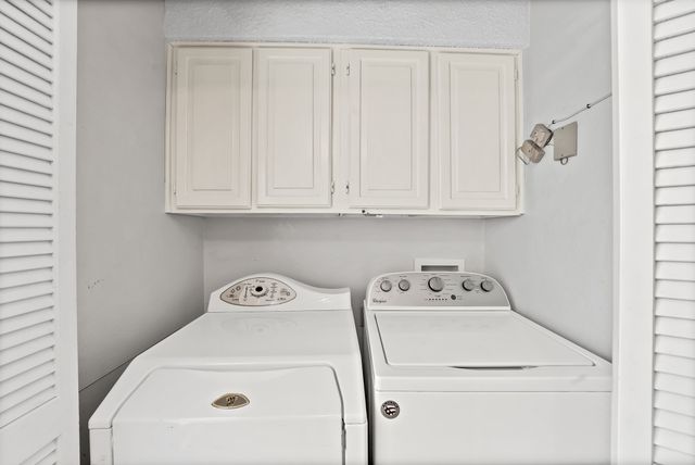 935 Cedarland Boulevard, Arlington, TX 76011