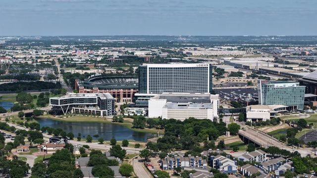 935 Cedarland Boulevard, Arlington, TX 76011