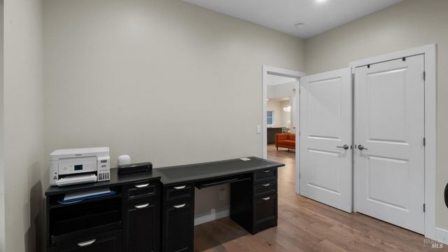 3720 Deauville Pl, Santa Rosa, CA 95403