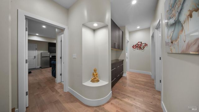 3720 Deauville Pl, Santa Rosa, CA 95403