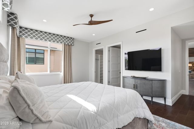 6180 N LAS BRISAS Drive, Paradise Valley, AZ 85253