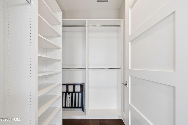 6180 N LAS BRISAS Drive, Paradise Valley, AZ 85253