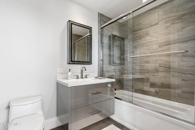 6180 N LAS BRISAS Drive, Paradise Valley, AZ 85253