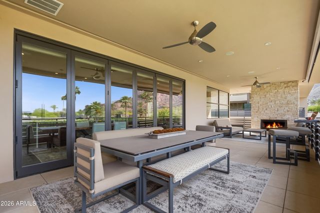 6180 N LAS BRISAS Drive, Paradise Valley, AZ 85253