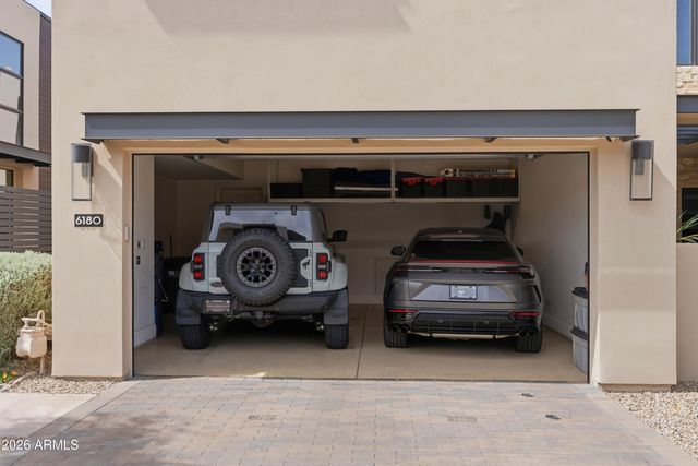 6180 N LAS BRISAS Drive, Paradise Valley, AZ 85253