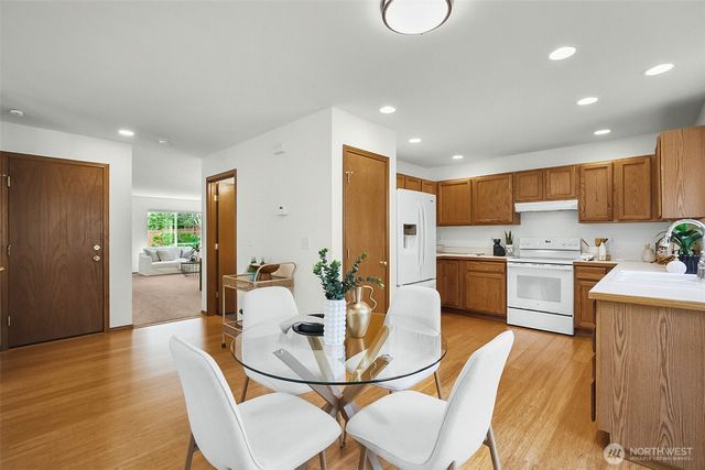 4921 147th Place SE, Everett, WA 98208