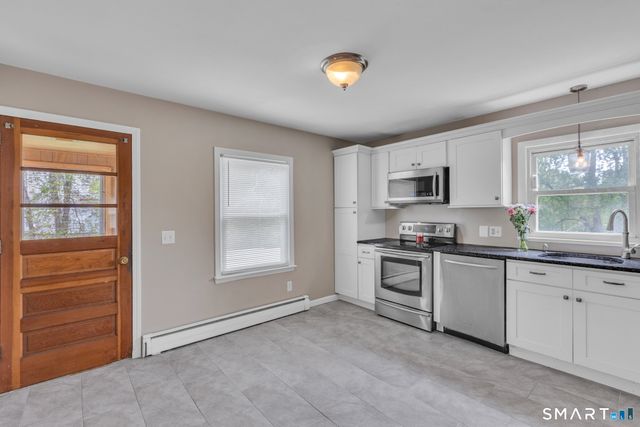 215 Pinney Street, Ellington, CT 06029