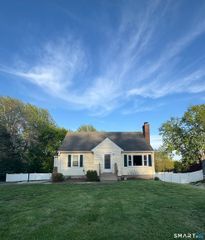 215 Pinney Street, Ellington, CT 06029