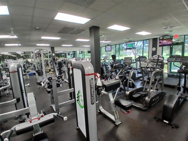 9543 SE 137TH STREET ROAD, Summerfield, FL 34491