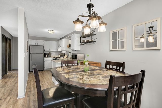 6904 Ives Lane N, Maple Grove, MN 55369