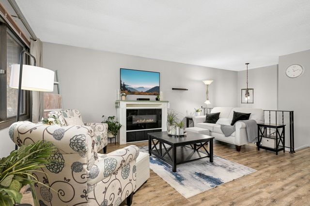 6904 Ives Lane N, Maple Grove, MN 55369