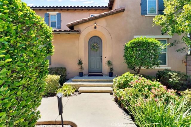 4244 Windspring, Corona, CA 92883