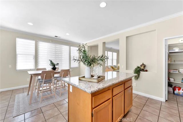 4244 Windspring, Corona, CA 92883