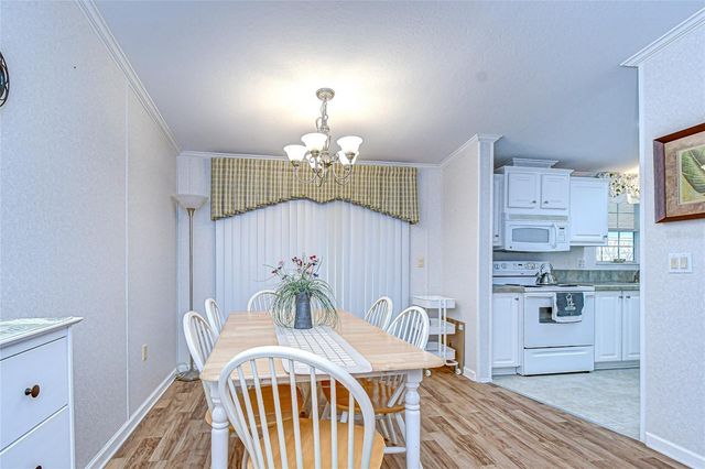 3337 DAWNS DELL, Zephyrhills, FL 33541