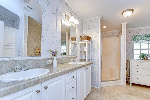 3337 DAWNS DELL, Zephyrhills, FL 33541