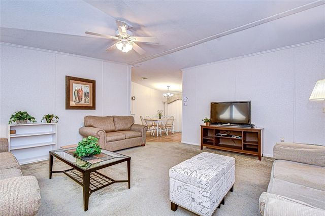 3337 DAWNS DELL, Zephyrhills, FL 33541