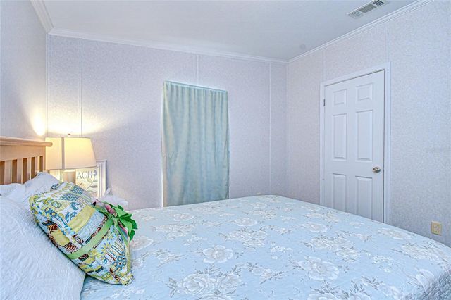 3337 DAWNS DELL, Zephyrhills, FL 33541