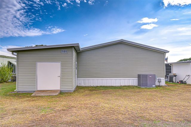 3337 DAWNS DELL, Zephyrhills, FL 33541