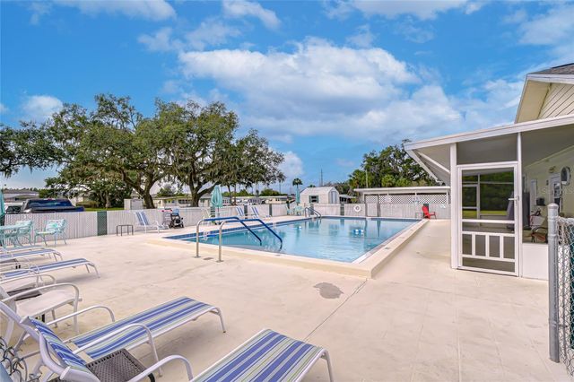 3337 DAWNS DELL, Zephyrhills, FL 33541