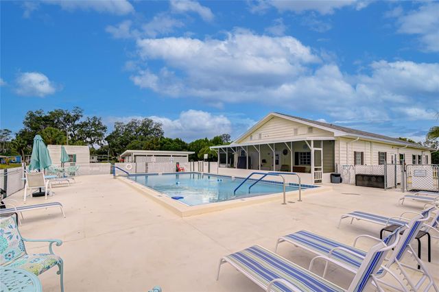 3337 DAWNS DELL, Zephyrhills, FL 33541