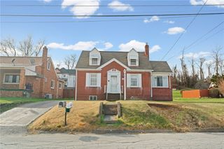 105 Saniel Dr, West Mifflin, PA 15122