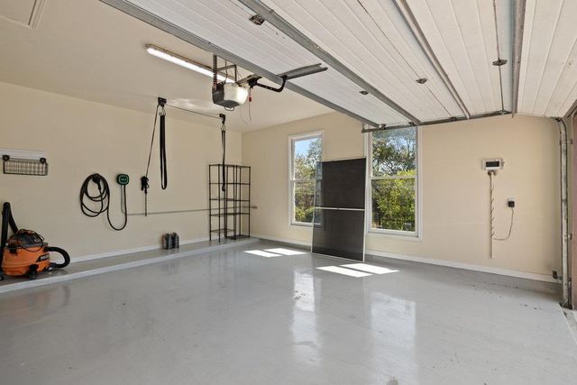 2106 Rue De St Germaine, Austin, TX 78746