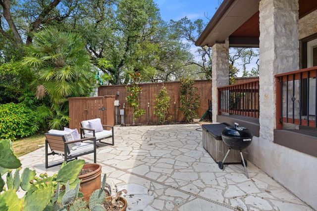 2106 Rue De St Germaine, Austin, TX 78746