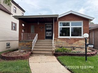 8741 S Luella Avenue, Chicago, IL 60617