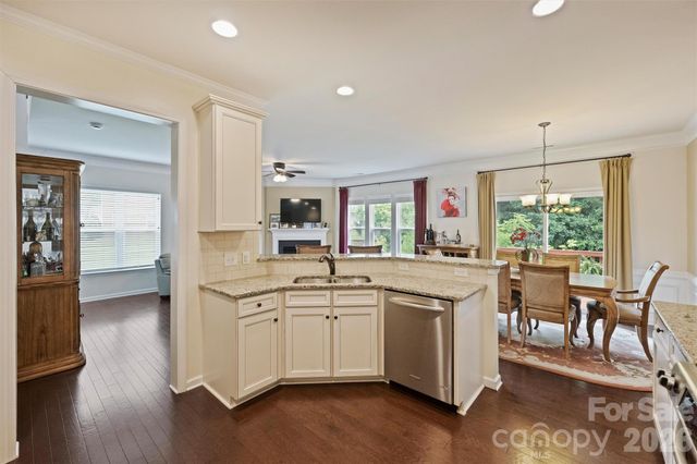 3437 Park South Station Boulevard 3437, Charlotte, NC 28210