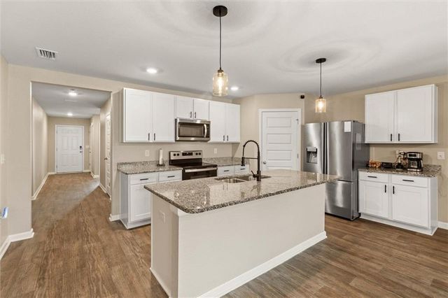 20675 Mercury Drive, Robertsdale, AL 36567