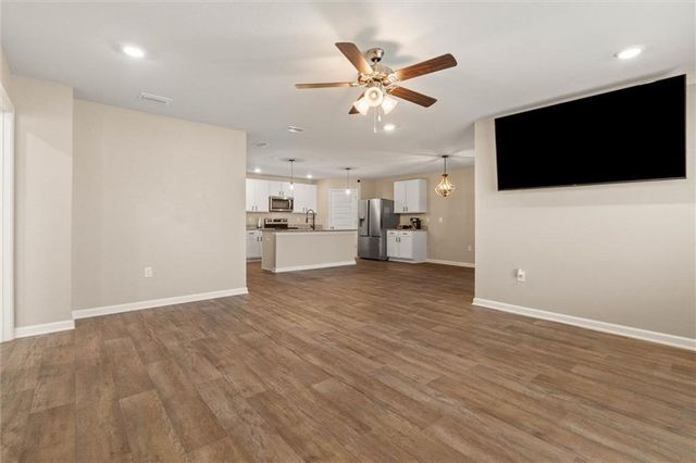 20675 Mercury Drive, Robertsdale, AL 36567