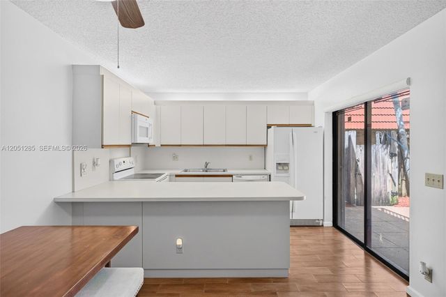 719 NW 98th Cir, Plantation, FL 33324
