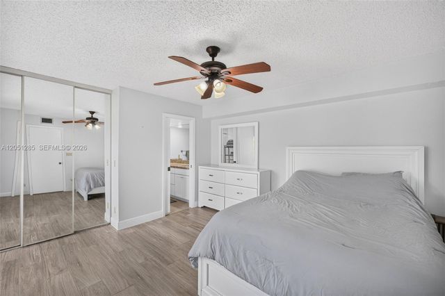 719 NW 98th Cir, Plantation, FL 33324